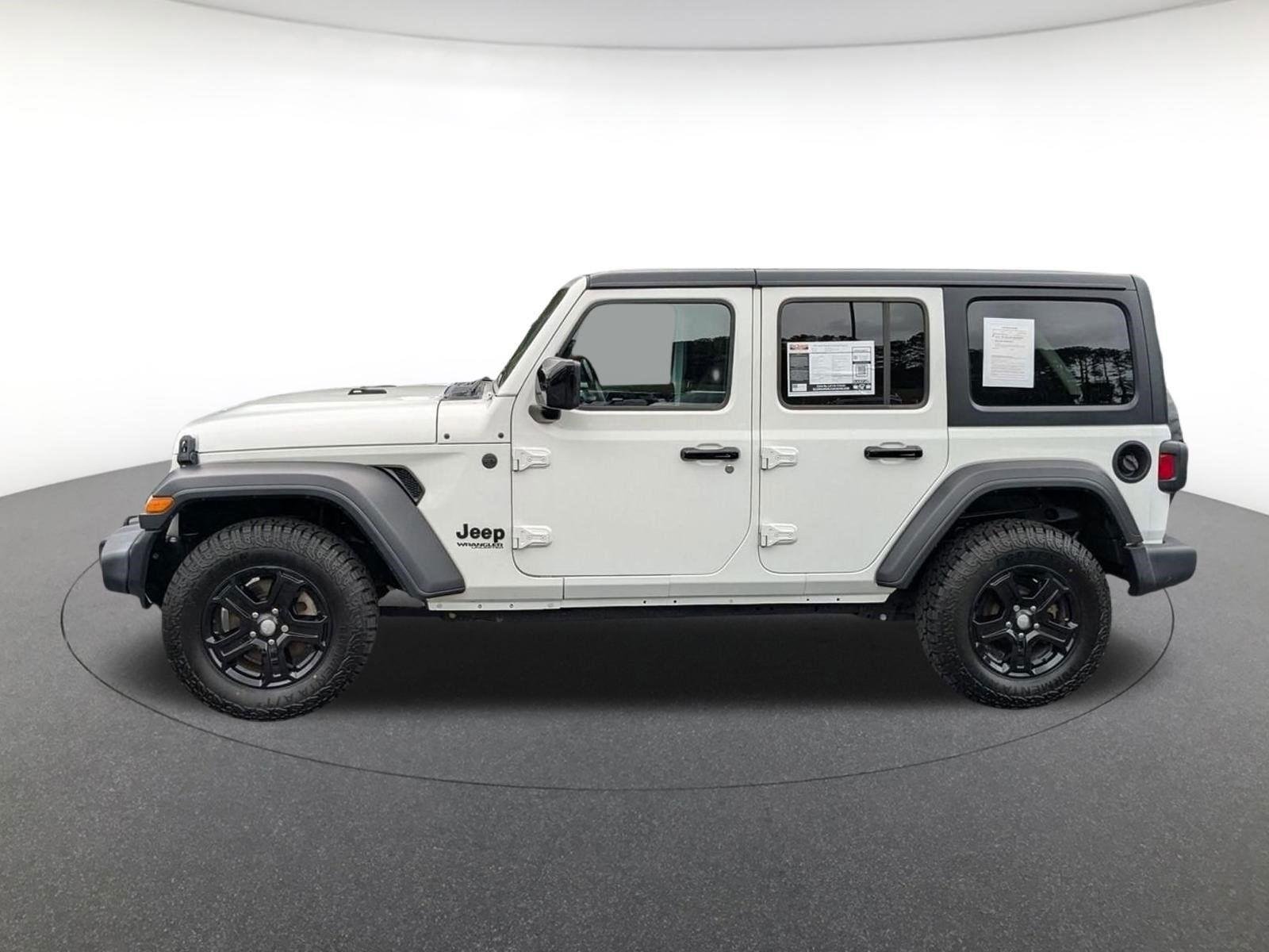 Used 2022 Bright White Clearcoat Jeep Unlimited Sport S image 8