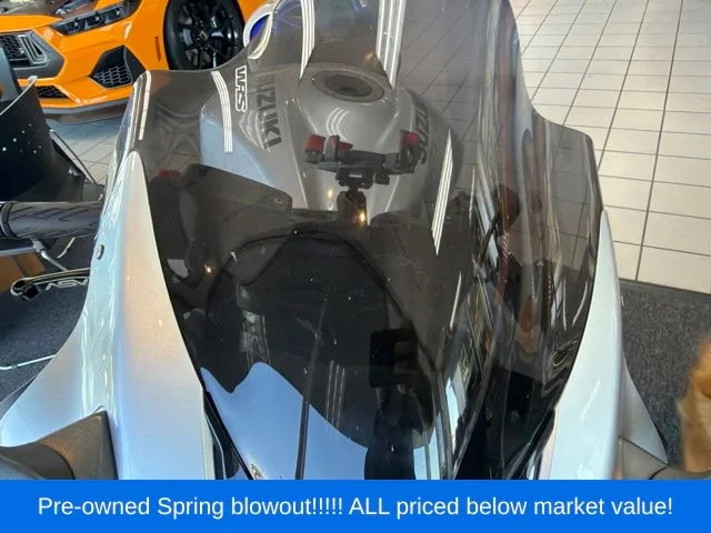 Used 2025 Silver Suzuki R image 22