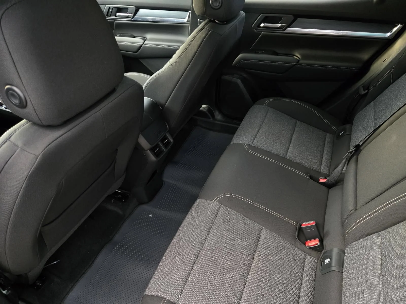 2027 GMC Terrain Elevation - Photo 6