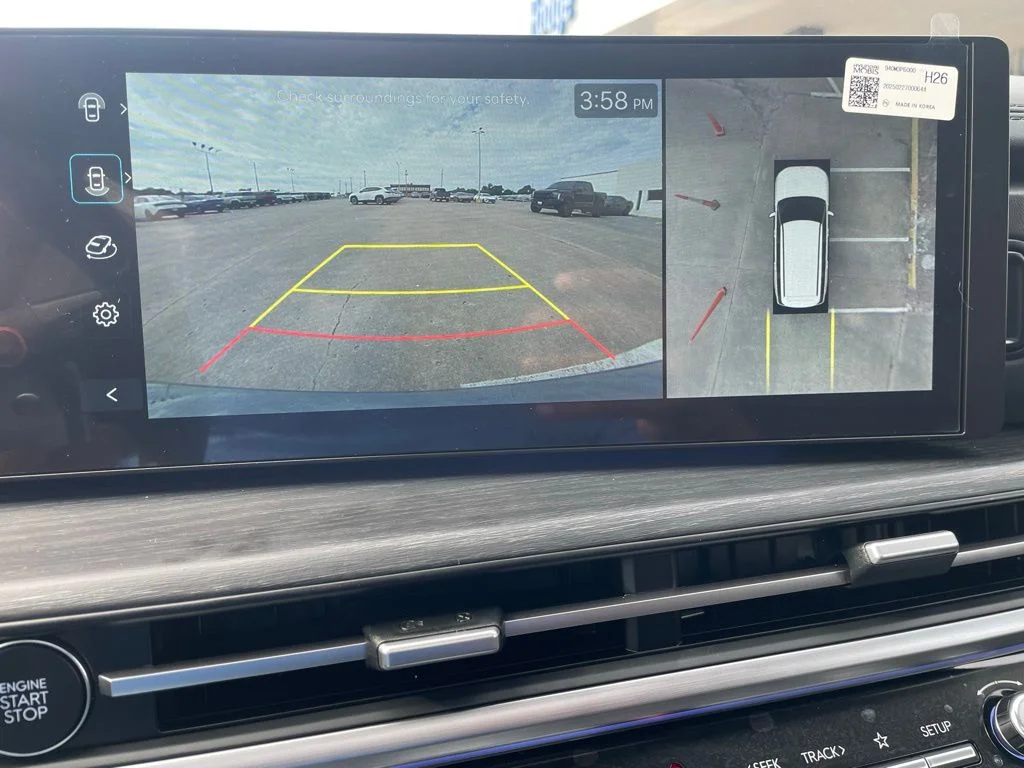 Used 2025 Gray Hyundai Limited image 29