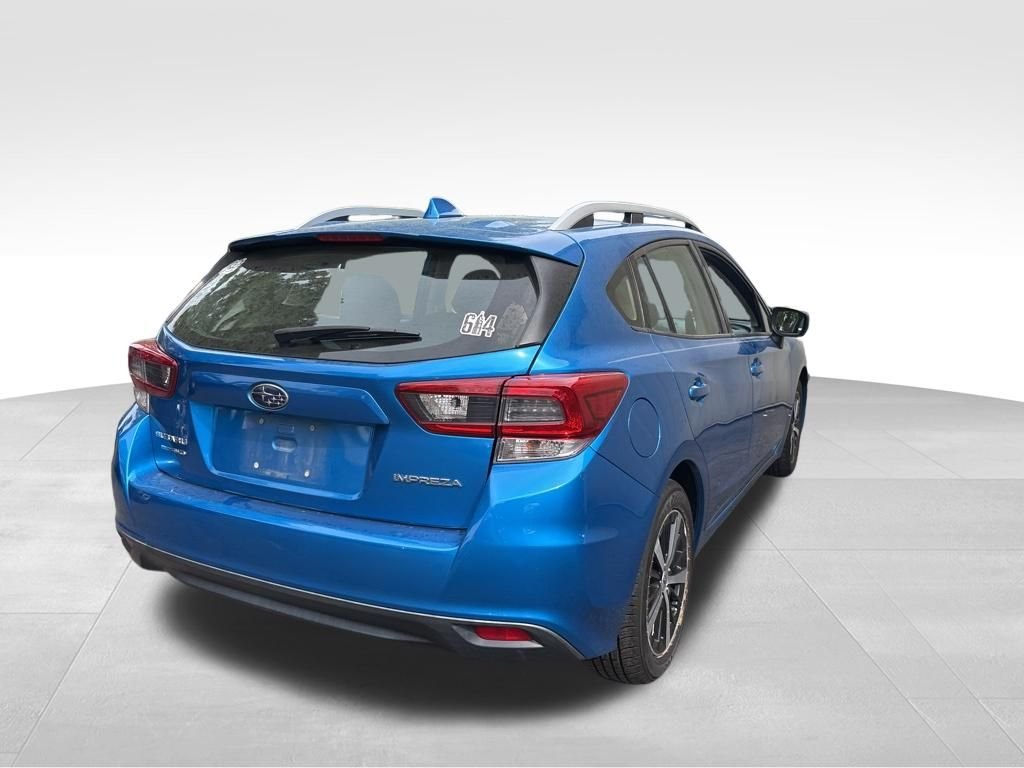 Used 2021 Blue Subaru Premium image 15