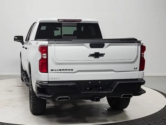 Used 2021 White Chevrolet LT Trail Boss image 6