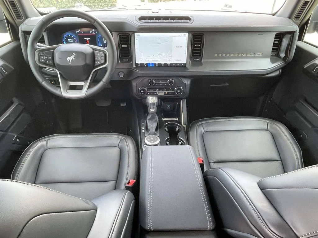 New 2025 Black Ford Badlands image 11