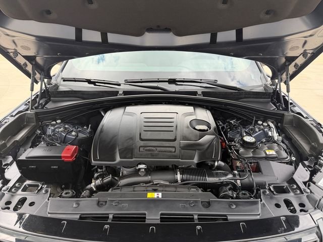 Certified Used 2026 Blue Land Rover Dynamic SE image 19