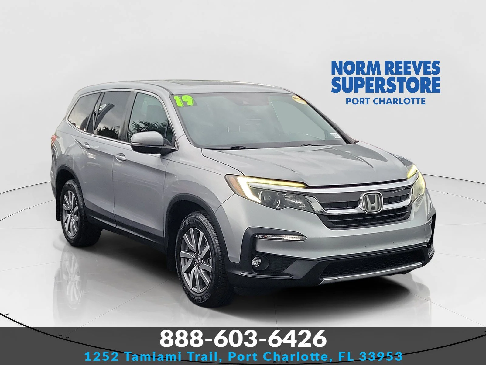 Used 2019 Lunar Silver Metallic Honda EX-L image 1