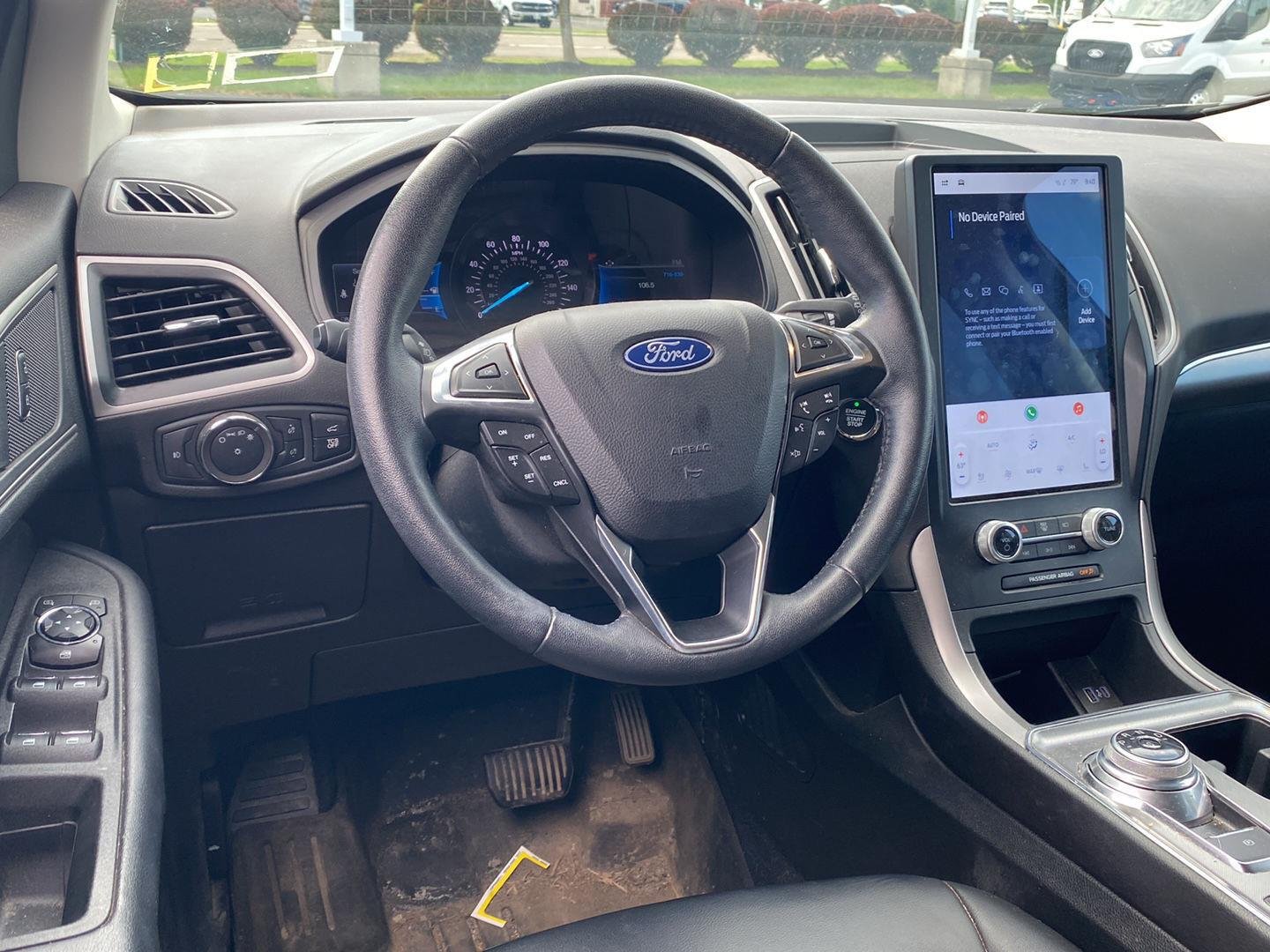 Used 2022 Agate Black Ford SEL image 3