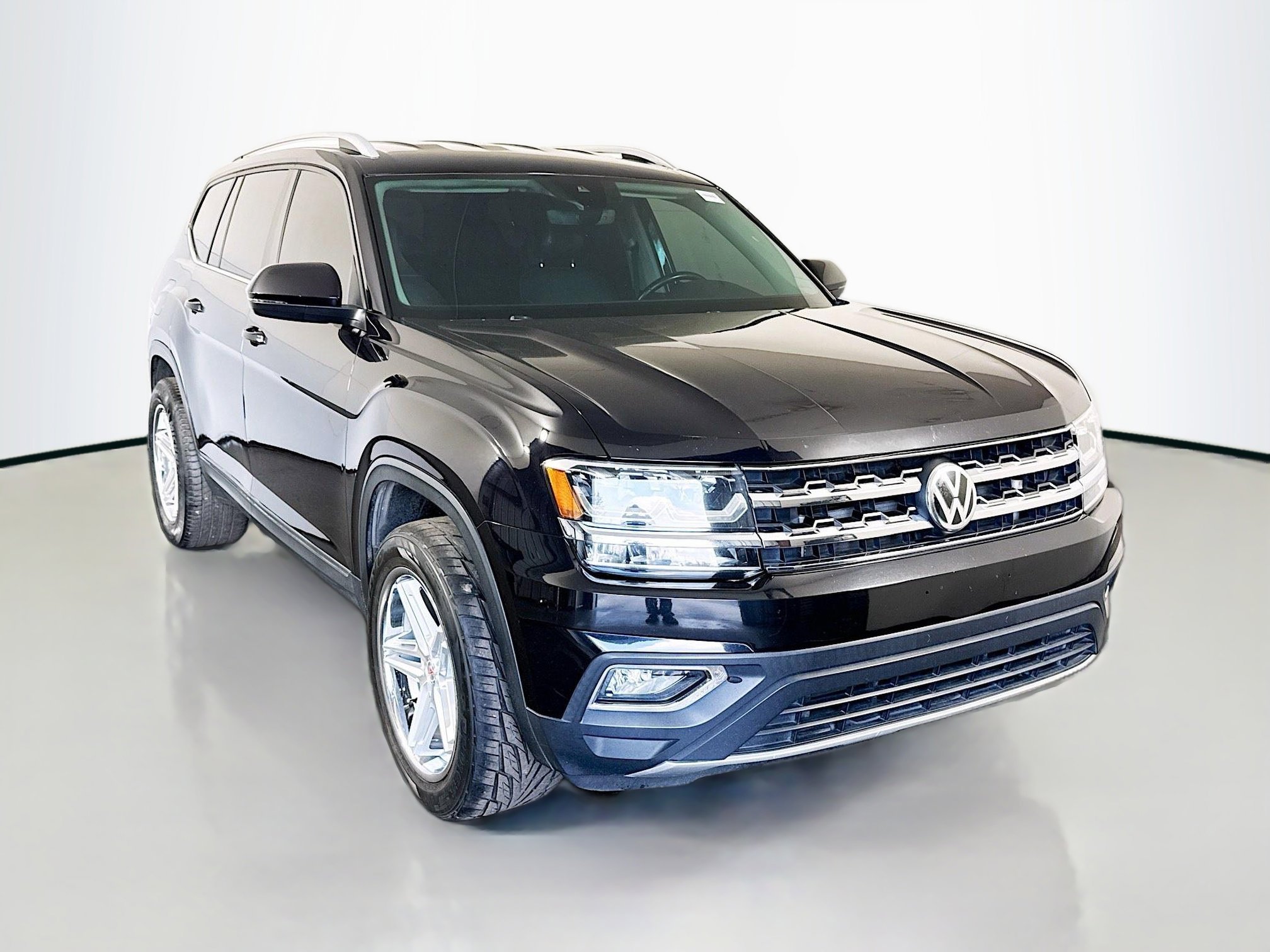 2018 Volkswagen Atlas SE w/Tech