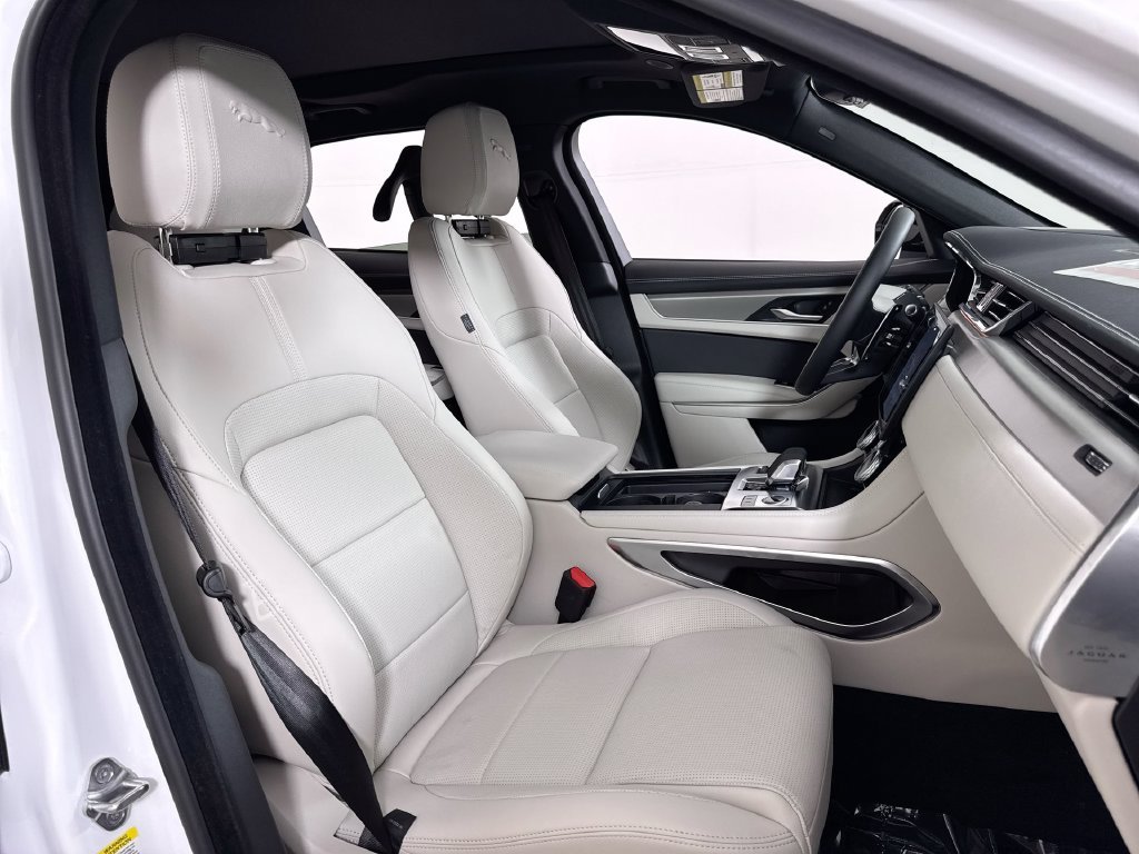 2026 Jaguar F-Pace R-Dynamic S - Photo 23