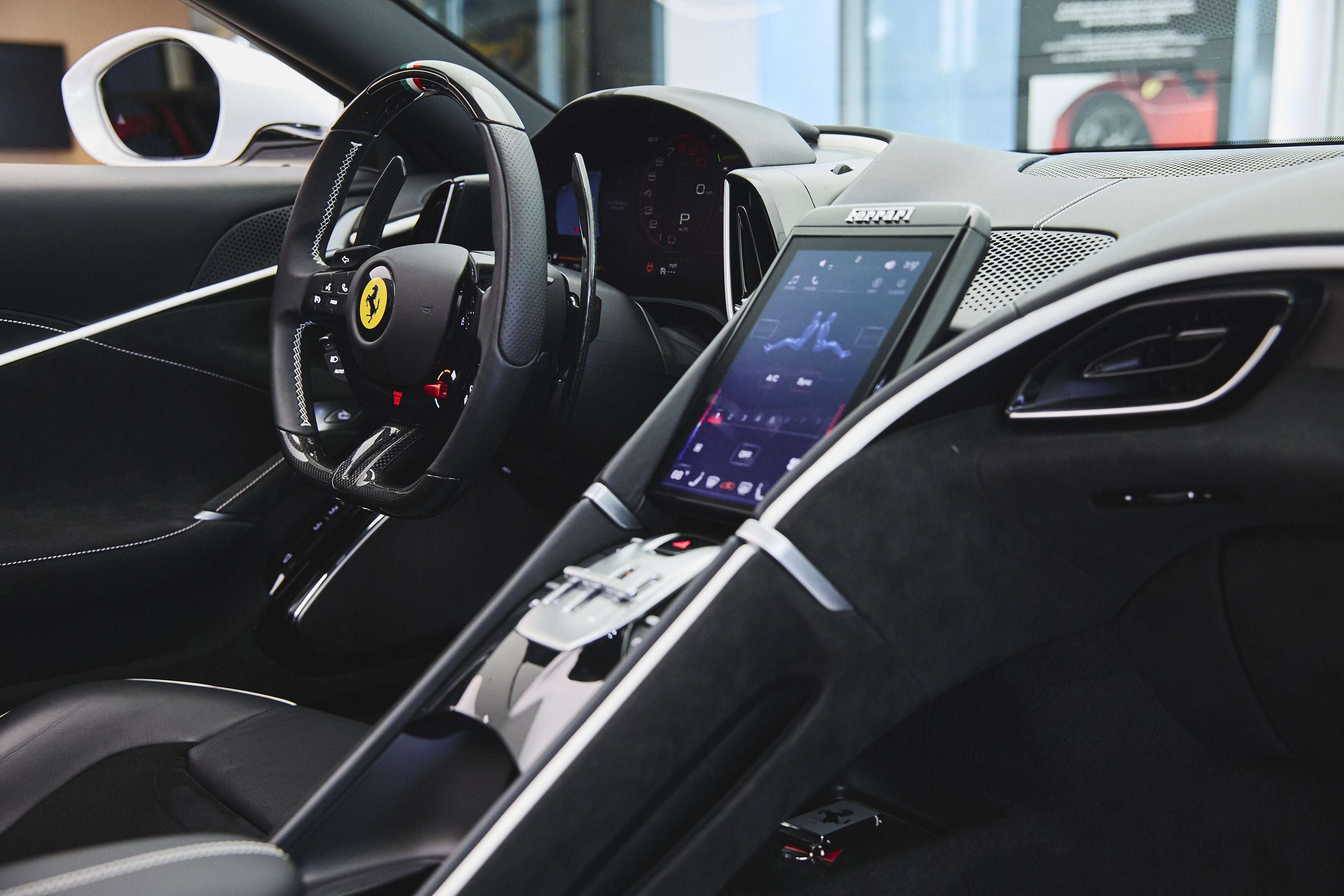 2024 Ferrari Roma Base - Photo 37