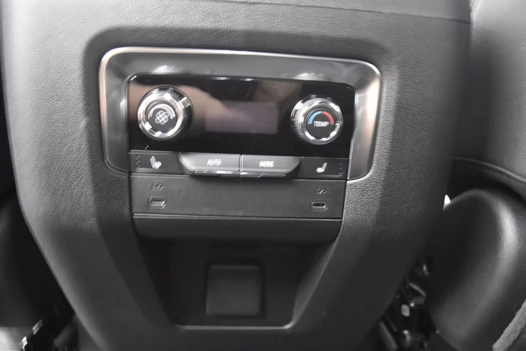 2026 Chevrolet Tahoe Z71 - Photo 22