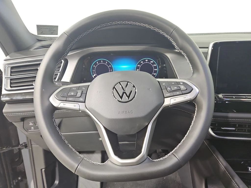 New 2026 Gray Volkswagen 2.0T SE w/Technology image 14