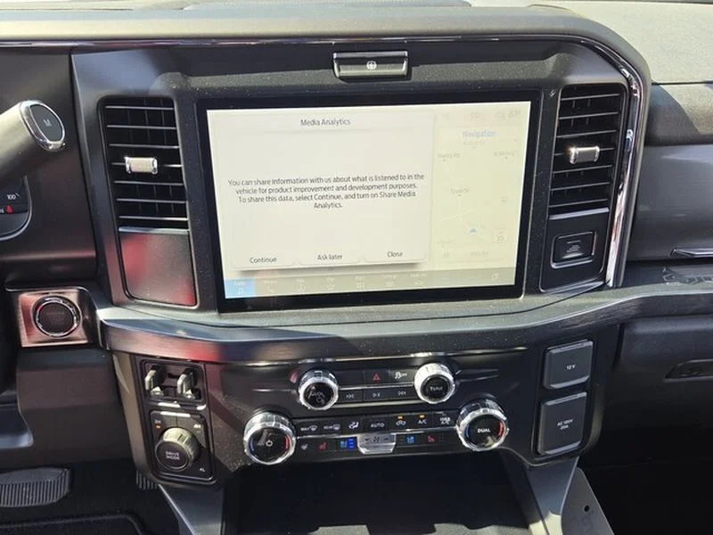 New 2026 Carbonized Gray Metallic Ford F-450® LARIAT® image 18