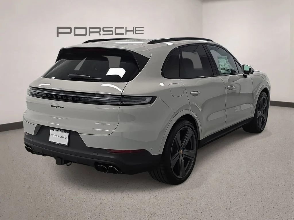 New 2026 Chalk Porsche  image 7
