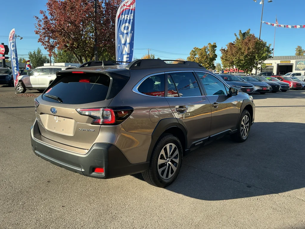 Used 2024 Brilliant Bronze Metallic Subaru Premium image 10