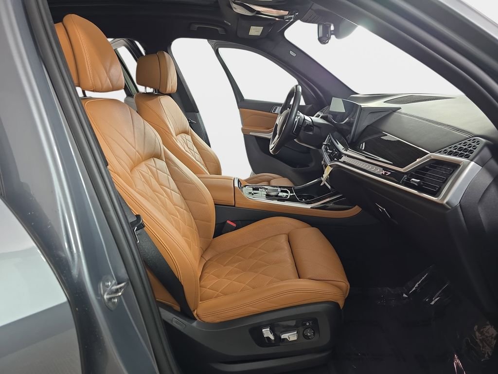 2023 BMW X7 40i - Photo 10