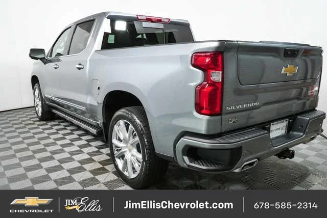 New 2026 Sterling Gray Metallic Chevrolet High Country image 30