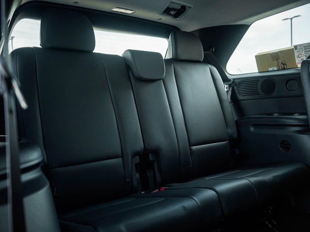 New 2026 Abyss Black Pearl Hyundai SEL Premium 7P AWD image 14