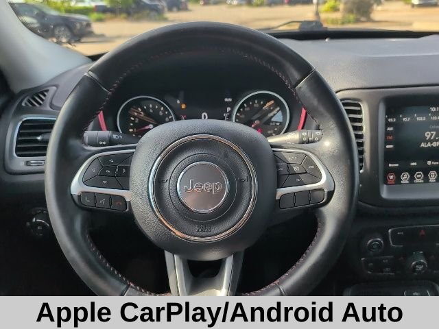 Used 2019 Gray Jeep Trailhawk image 10
