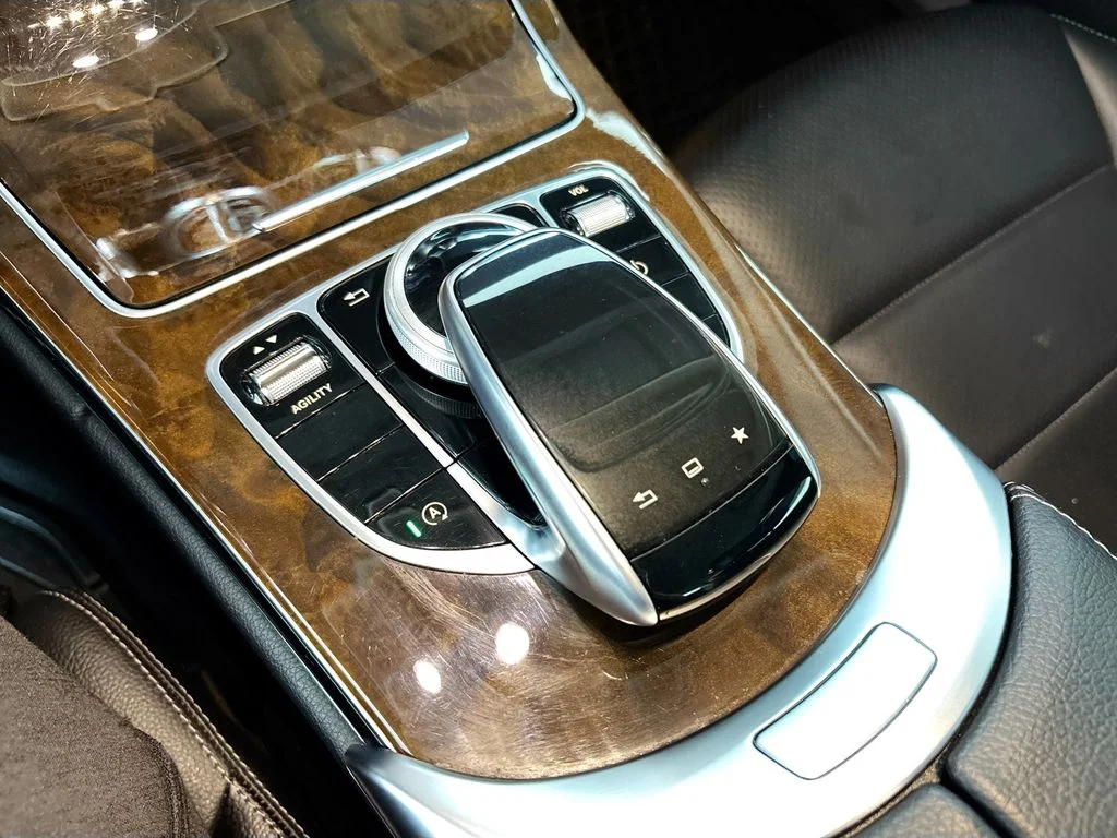 Used 2015 Silver Mercedes-Benz C 300 image 15