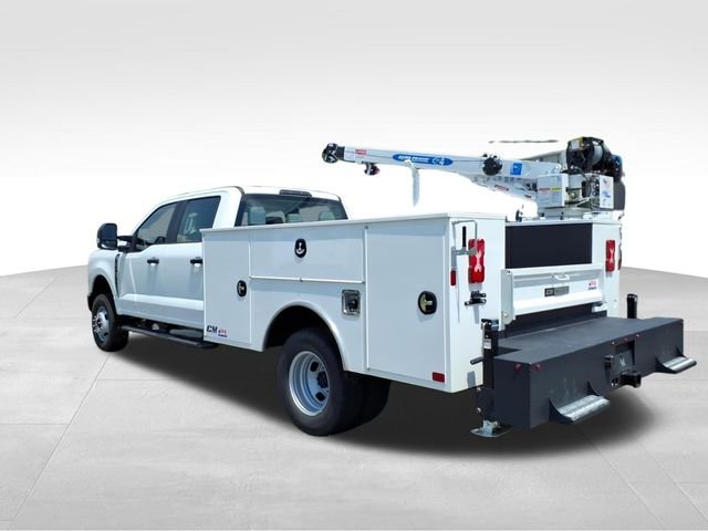 New 2026 Oxford White Ford XL image 12