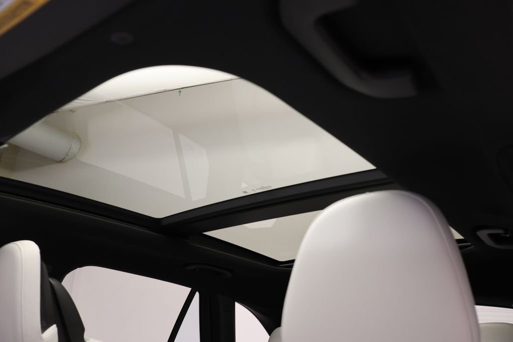 2026 Mercedes-Benz GLC Base - Photo 15