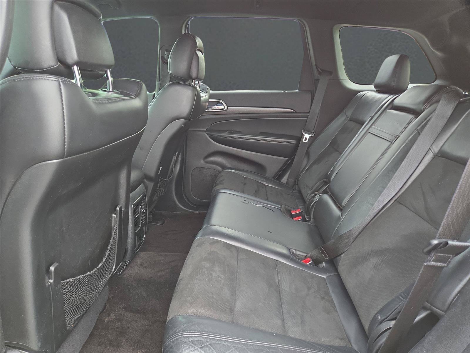 Used 2018 White Jeep Laredo E image 13