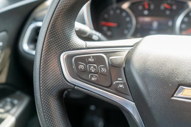 Used 2023 White Chevrolet LT image 23