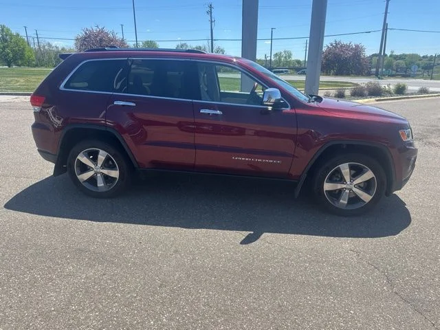 Used 2016 Jeep Grand Cherokee Limited with VIN 1C4RJFBG6GC498165 for sale in White Bear Lake, Minnesota