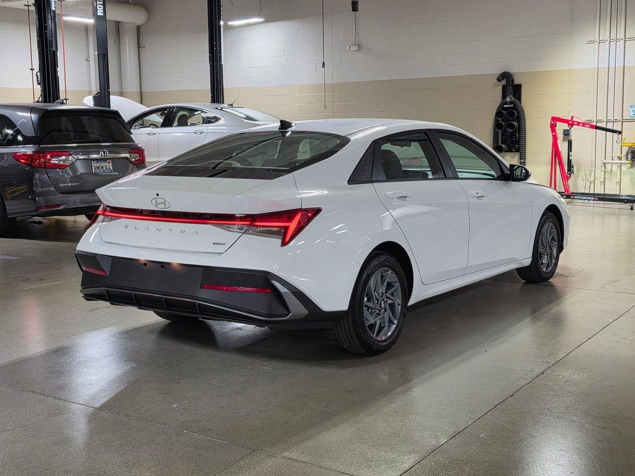 New 2026 Serenity White Hyundai Blue image 7