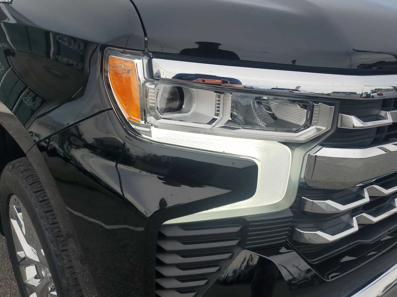 Used 2023 BLACK Chevrolet LTZ image 11