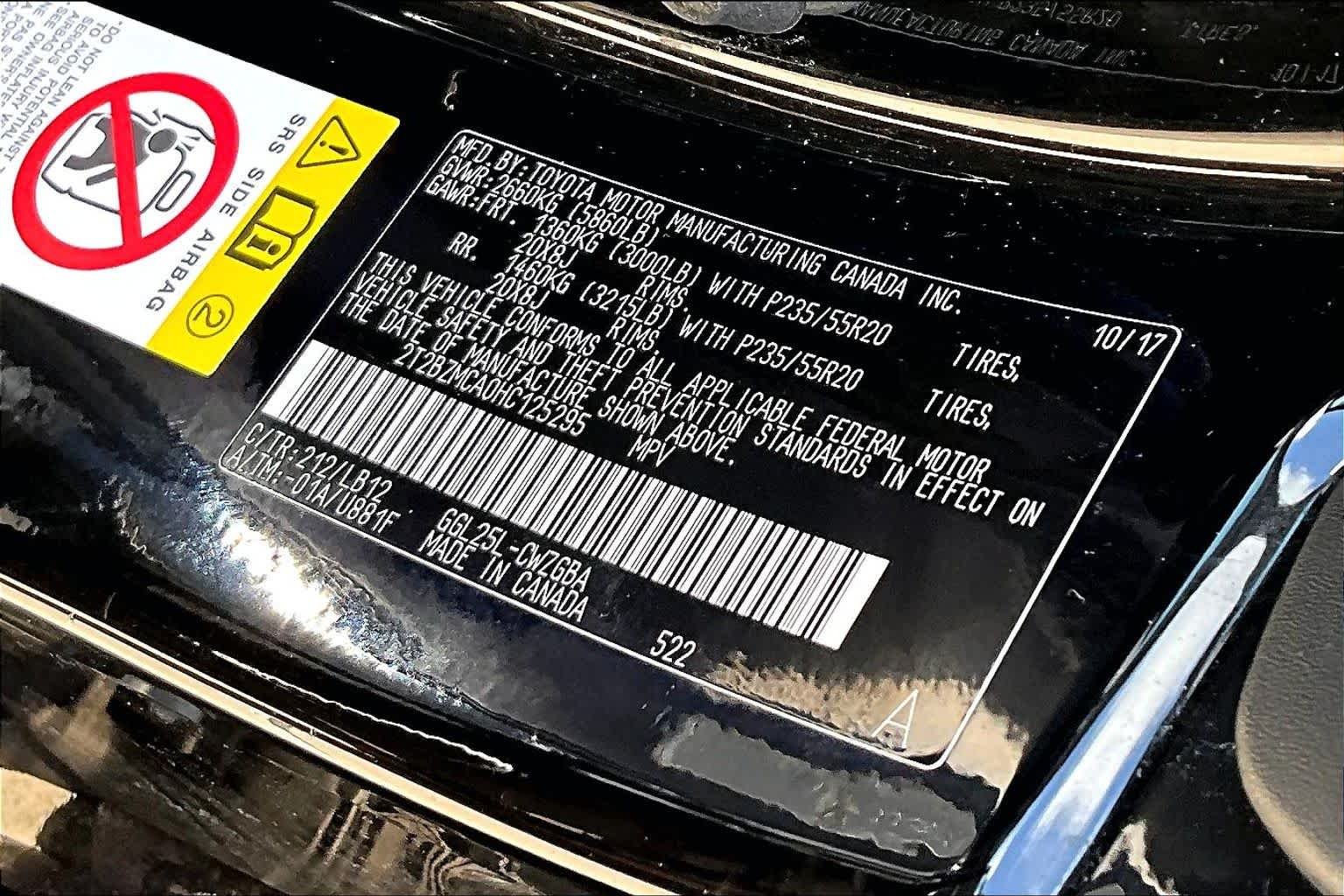 Used 2017 Obsidian Lexus  image 35