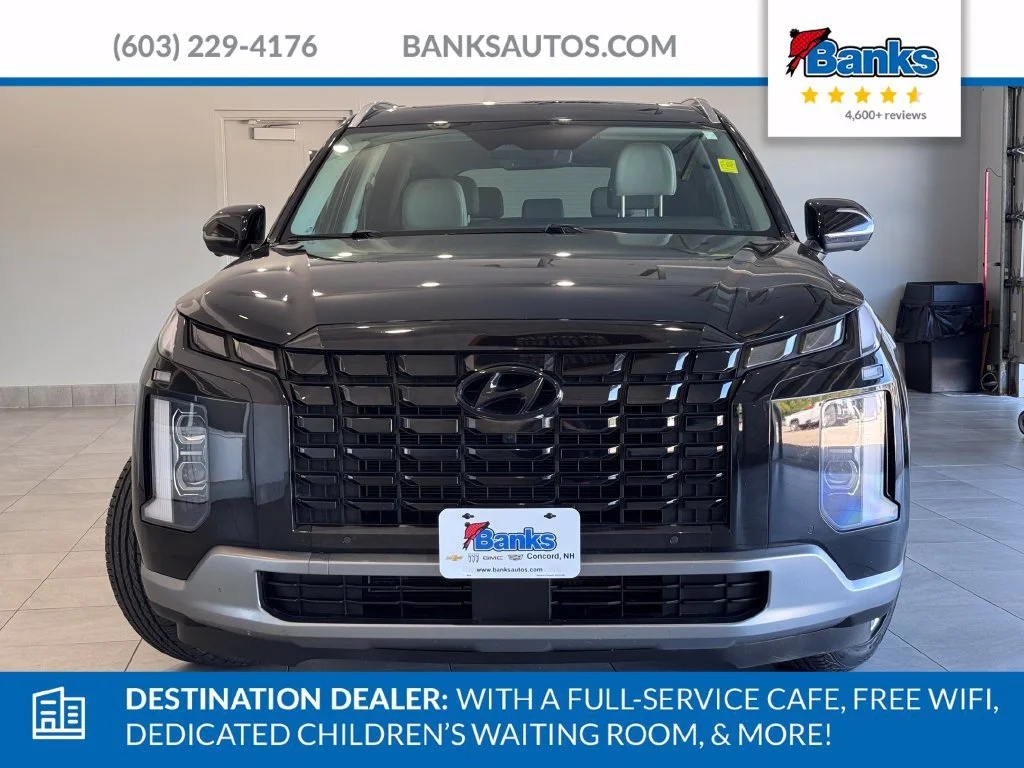 Certified Used 2024 Black Hyundai SEL image 3