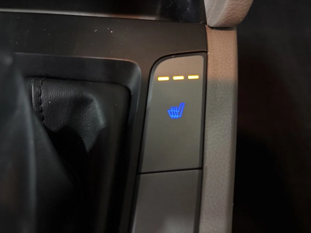 Used 2020 Gray Hyundai Value Edition image 21