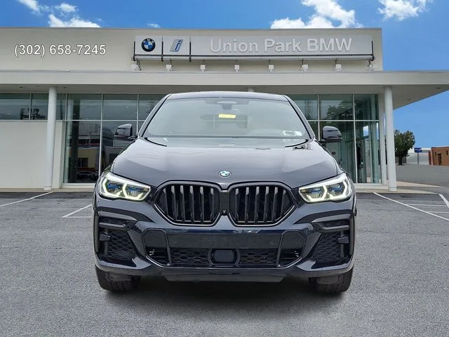 Used 2022 Carbon Black Metallic BMW M50i image 2