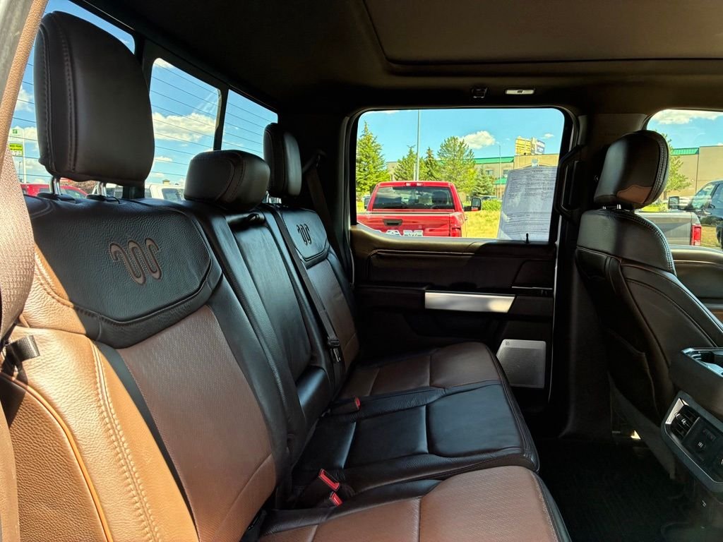 Used 2024  Ford King Ranch image 38