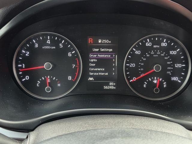 Used 2022 Silver Kia S image 23