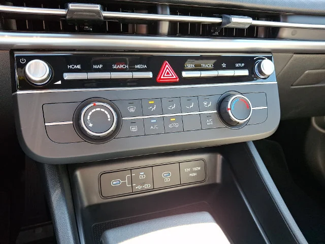New 2027 Gray Hyundai SE image 11