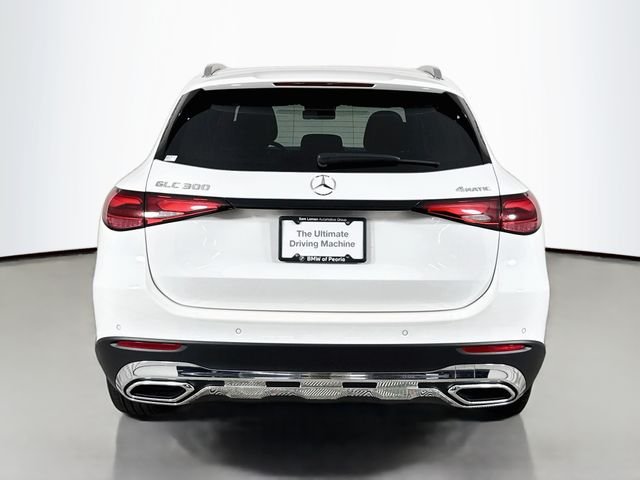 Used 2025  Mercedes-Benz GLC 300 image 6