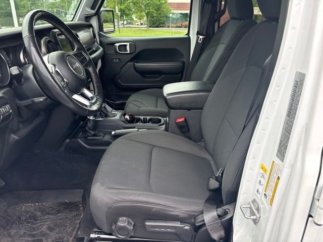 Used 2020 White Jeep Sport image 1