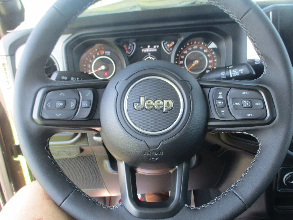 2025 Jeep Gladiator Sport S - Photo 8