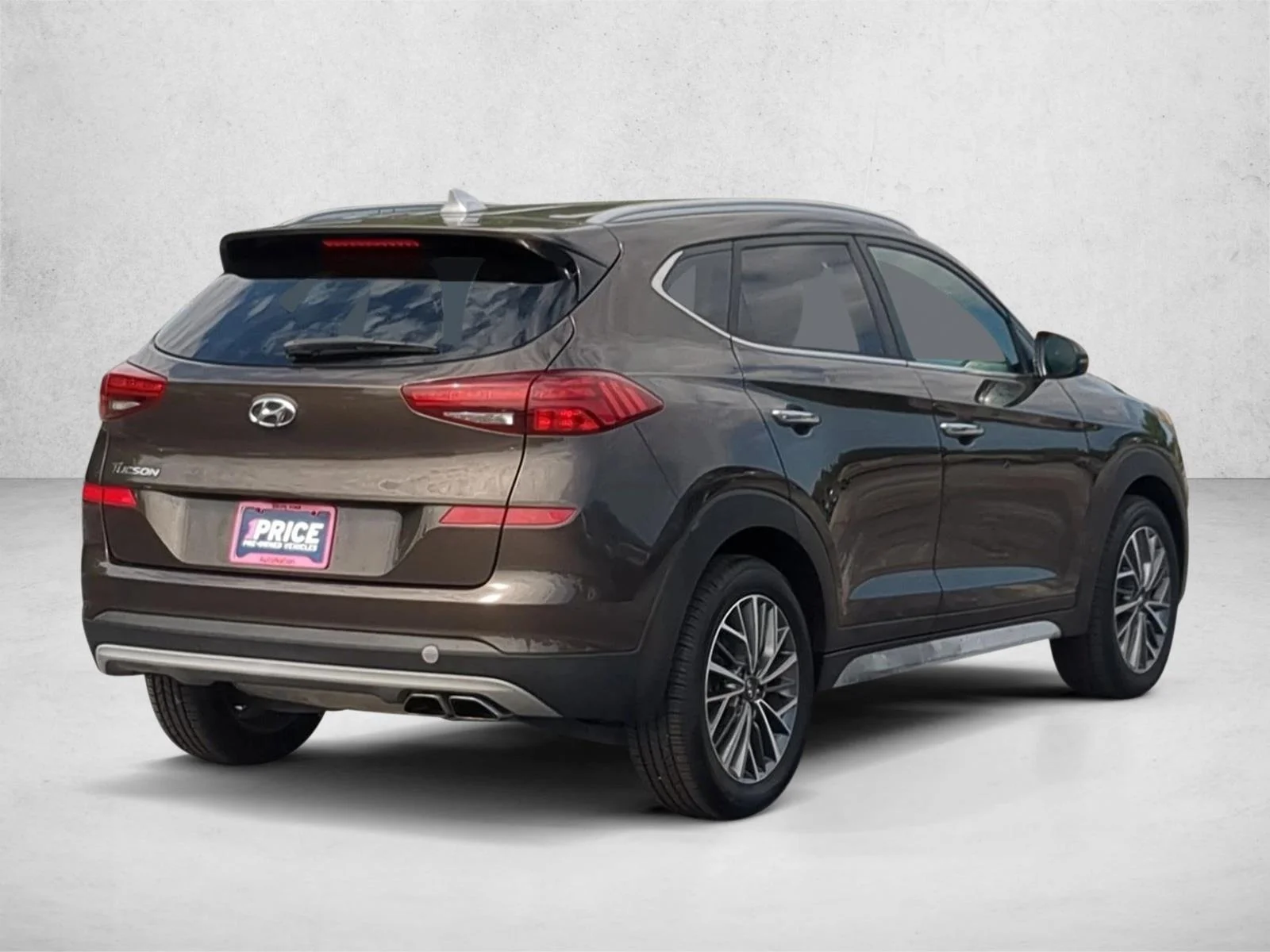 Used 2019 Sage Brown Hyundai Limited image 5