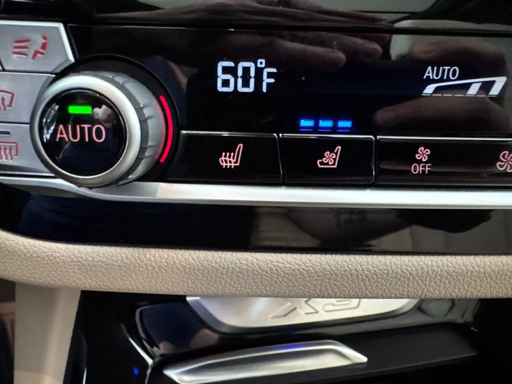 Certified Used 2021 White BMW xDrive30i image 24