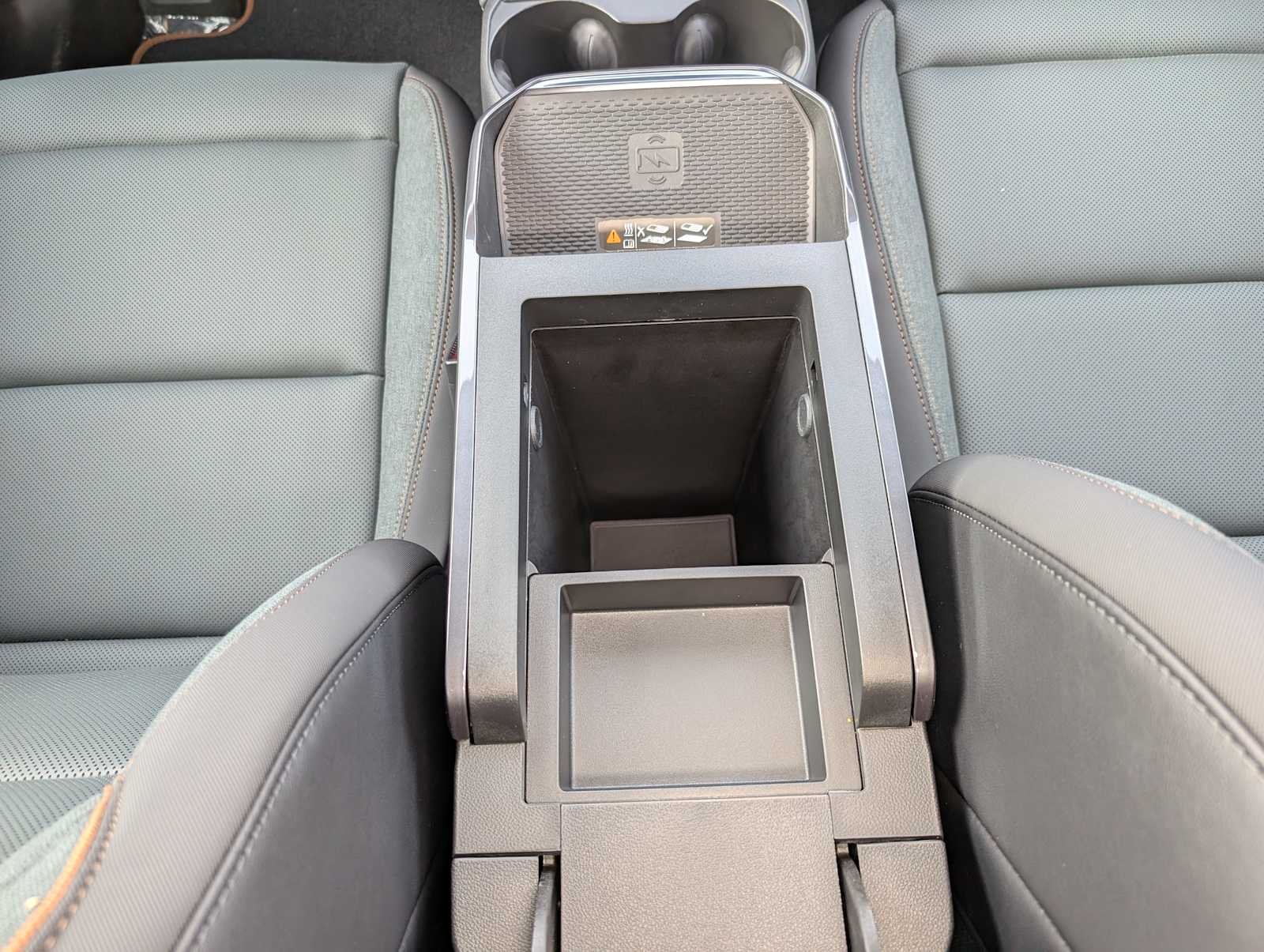 2026 GMC Terrain AT4 - Photo 15
