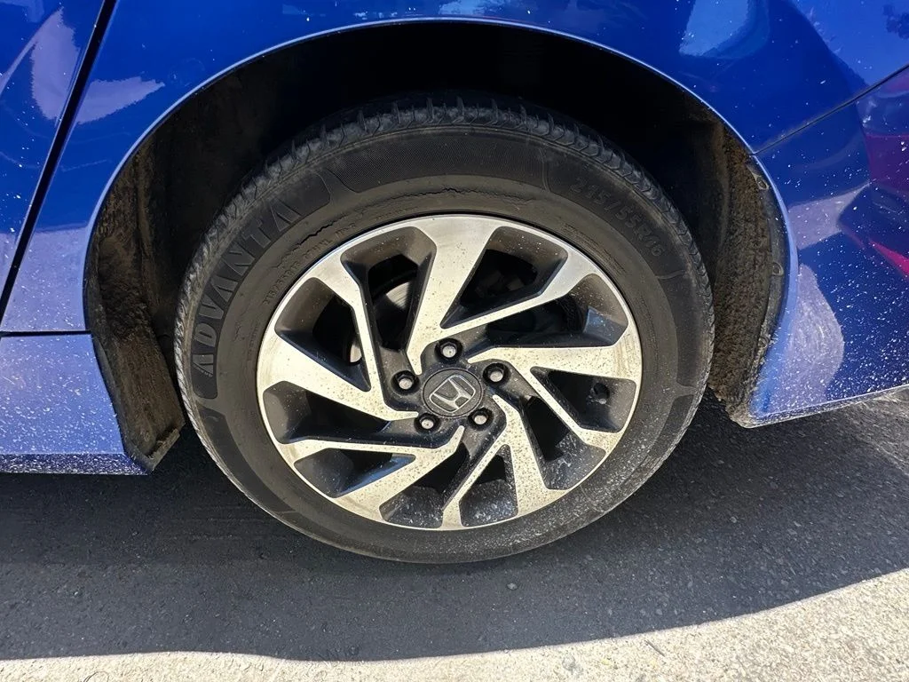 Used 2016 Blue Honda EX image 26