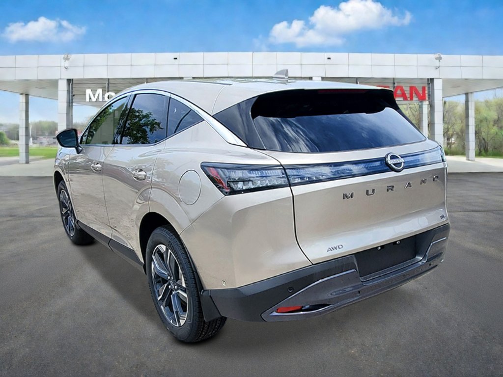 New 2026 Champagne Silver Metallic Nissan SL image 4