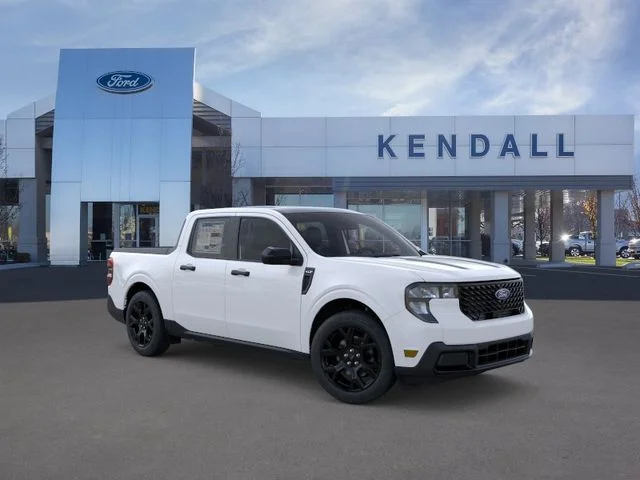 New 2026 Oxford White Ford XLT image 7