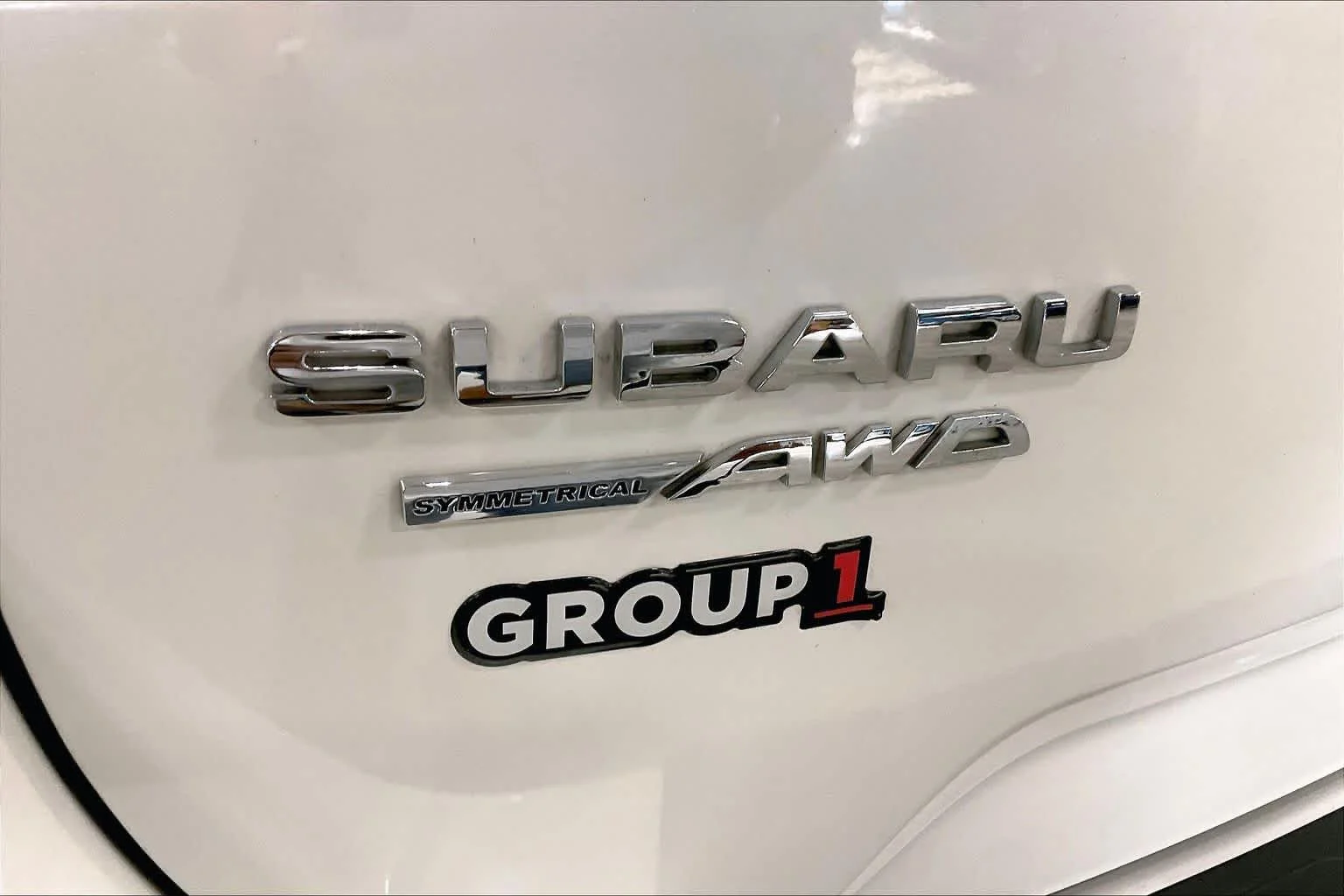 Used 2019 Crystal White Pearl Subaru Limited image 61