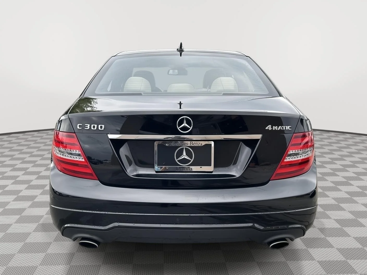 Used 2012  Mercedes-Benz C 300 Sport image 4