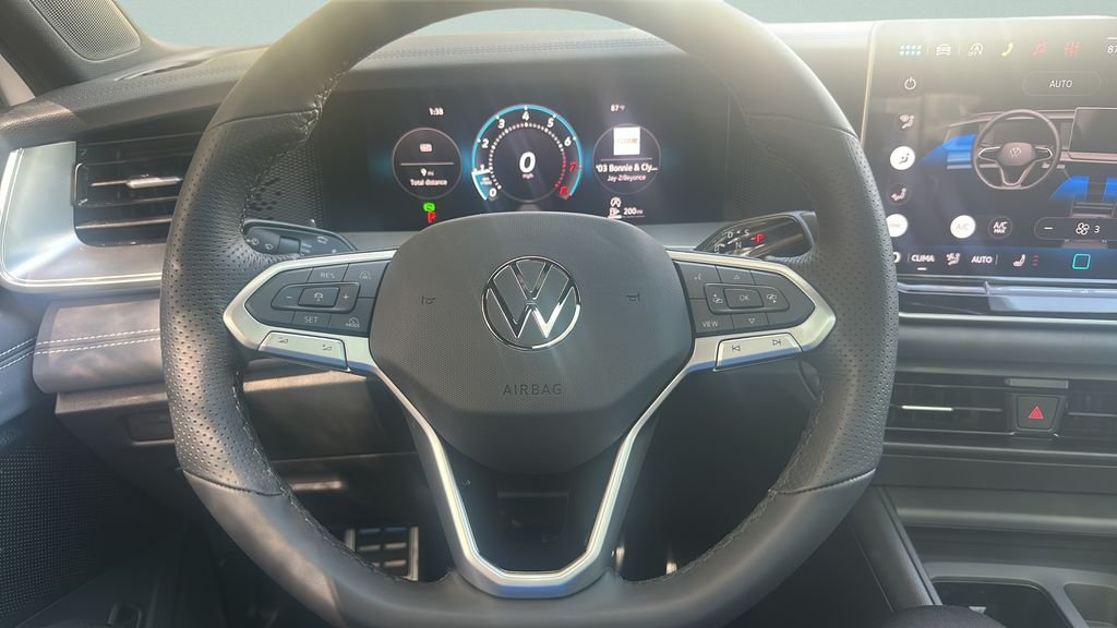 New 2026 Opal White Pearl Volkswagen 2.0T SE R-Line Black image 22