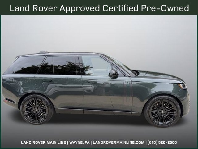 Certified Used 2023 Belgravia Green Land Rover SE image 7
